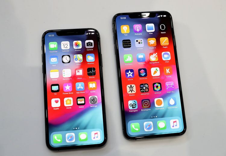 iPhone X and iPhone XR