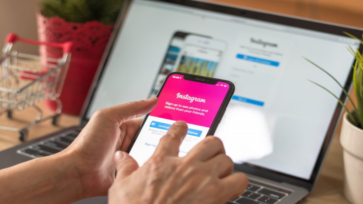 How to Market Your Services on Instagram In 2022
